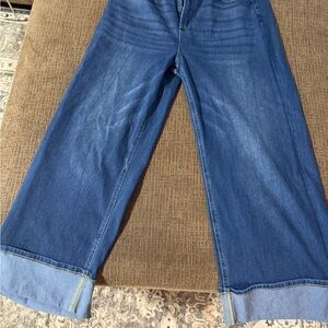 HALARA Wide Legged Blue Cuffed Jeans